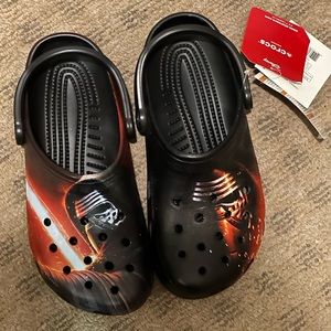 Kylo Ren Crocs Men’s Size 7 Women’s Size 9